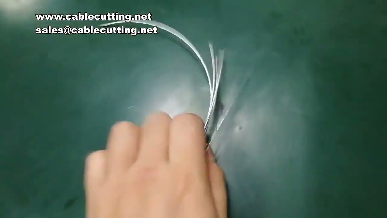 Máy cắt màng lưới kẹp tự động – Cắt film cuộn chính xác, tăng hiệu suất đóng gói
