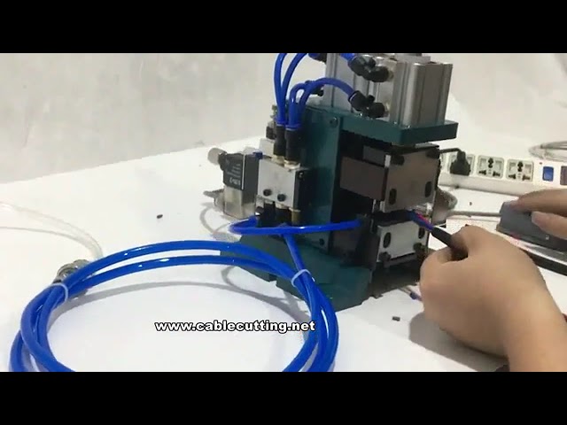Máy tuốt và xoắn dây tự động khí nén WPM-3F+T - Giải pháp gia công dây chuyên nghiệp