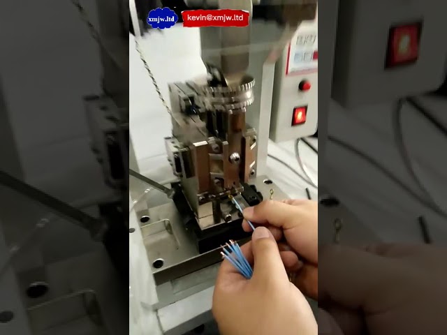 Máy ép đầu cốt dây cáp tự động với Applicator Châu Âu | Tăng năng suất sản xuất