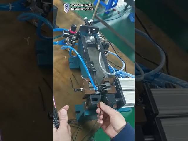Máy bóc vỏ cáp vuông lớn khí nén chất lượng cao - Máy bóc dây điện gas & điện hiệu suất vượt trội