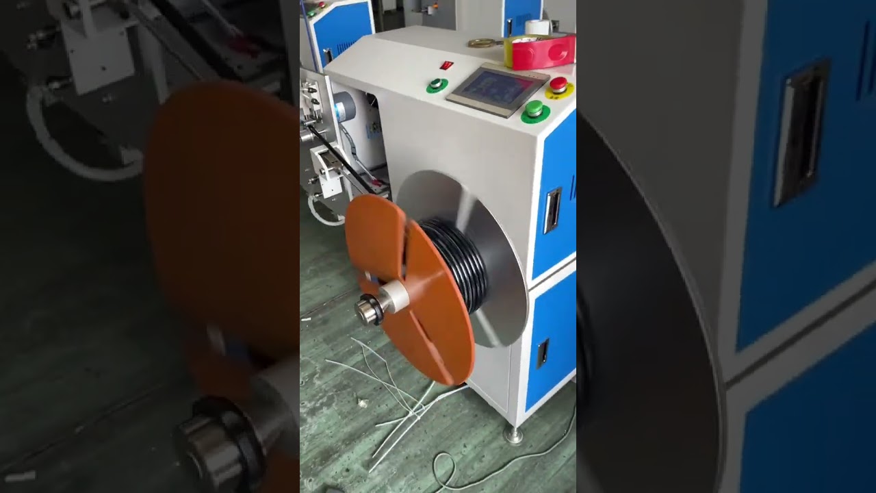 Máy Cuộn Ống Định Lượng Chính Xác Dạng Đứng - Sắp Xếp Gọn Gàng, Cắt Sạch Sẽ