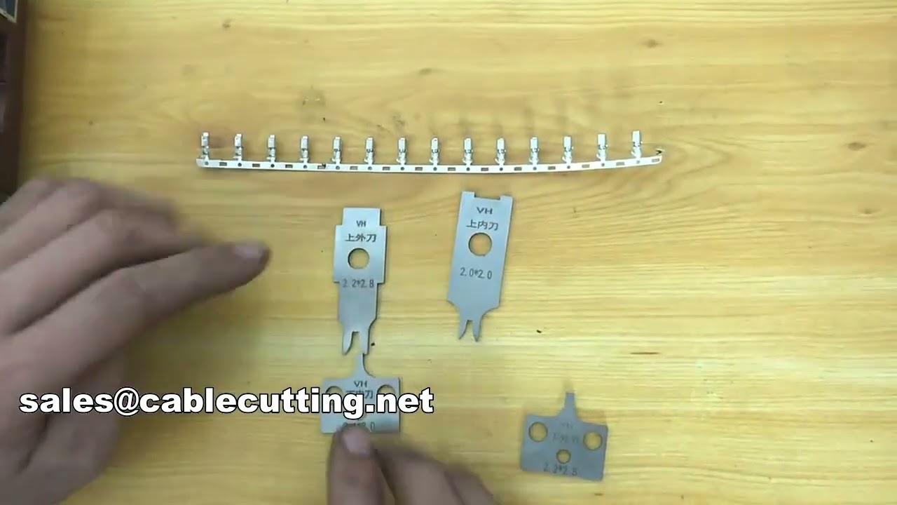 Khuôn ép đầu cos chính xác, lưỡi gắp đầu cos, khuôn ép đồng chất lượng cao cho máy tự động hóa