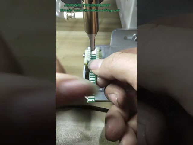 Máy Hàn Dây Bán Tự Động – Hàn Phích Cắm Hàng Không, Đèn LED, Mạch In Chính Xác