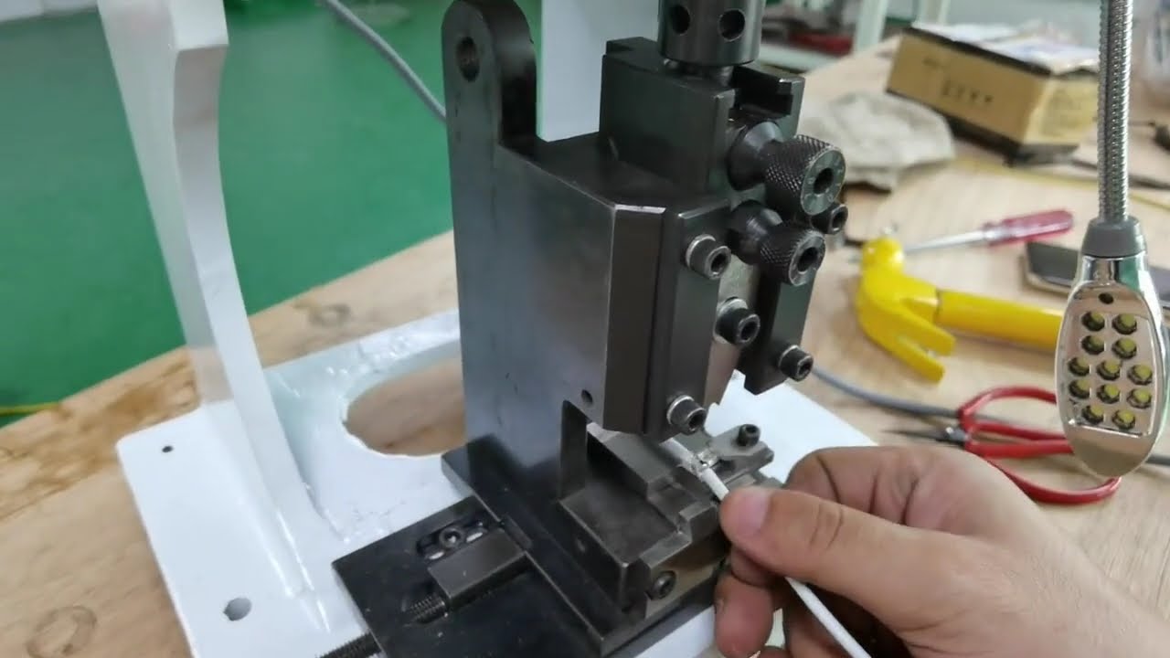Khuôn Máy Đầu Cos 2.0T và Phụ Kiện Chính Hãng – Tối Ưu Sản Xuất Tự Động