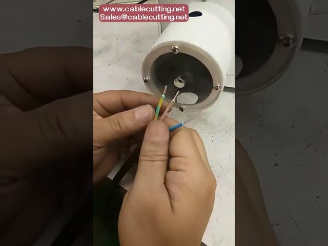 Máy tuốt và xoắn dây điện tự động | Máy xoắn cáp chất lượng cao