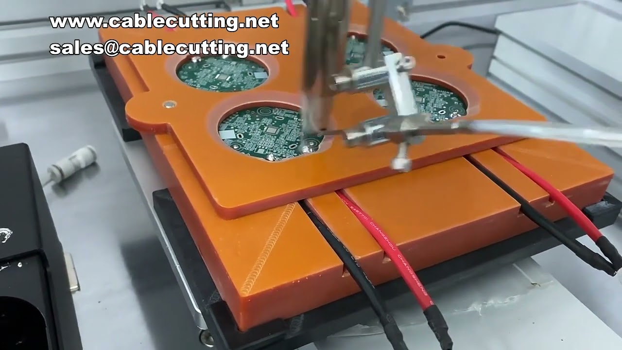 Soldering machine, tin feed machine, wire PCB board USB data wire wave soldering wire machine