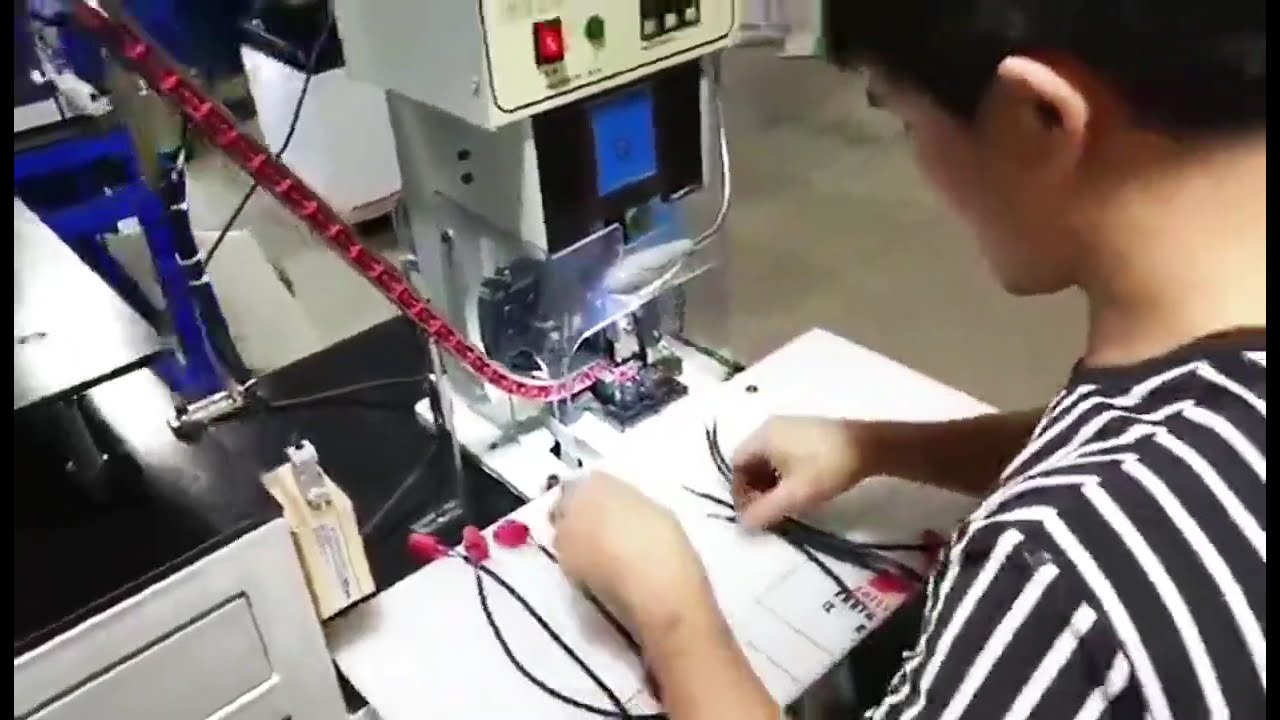 Máy Ép Đầu Cốt Tự Động Cấp Phôi Bằng Đĩa Rung – Giải Pháp Tự Động Hóa Dây Chuyền Sản Xuất