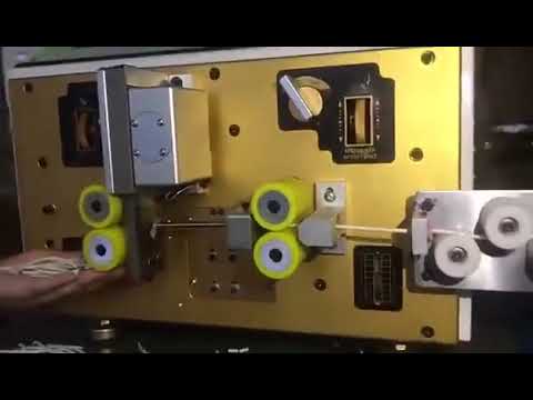 Máy tuốt dây cáp tự động điều khiển máy tính – Bộ cấp dây và nắn thẳng bánh xe chính xác