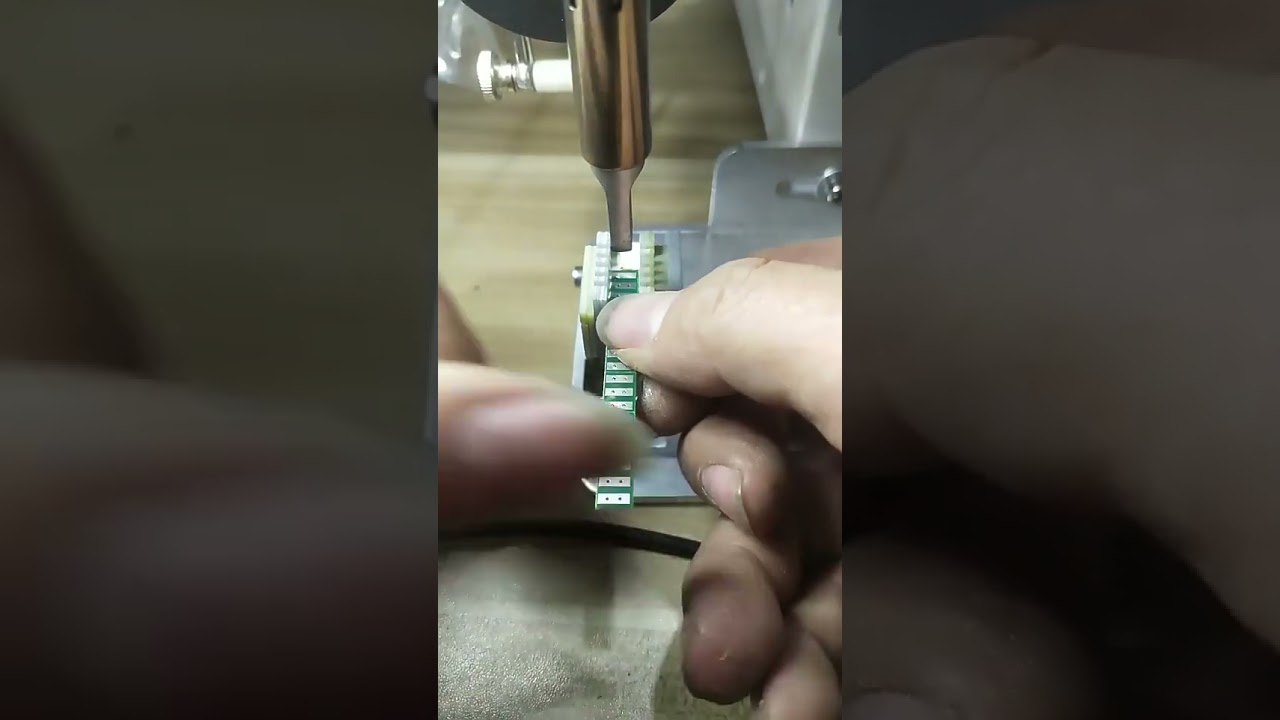 Máy Hàn Dây Bán Tự Động Chuyên Dụng Cho Phích Cắm Hàng Không, LED, Bảng Mạch