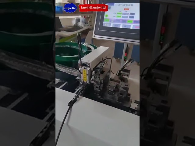 Máy Bấm Dây Mạng RJ-45 Bán Tự Động Tích Hợp Bộ Cấp Phôi Rung