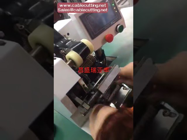 Máy quấn băng keo tự động cho dây cáp – Giải pháp quấn băng dính chính xác