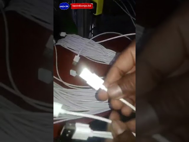 Máy ép nhựa dọc mini sản xuất cáp dữ liệu USB - Giá cạnh tranh
