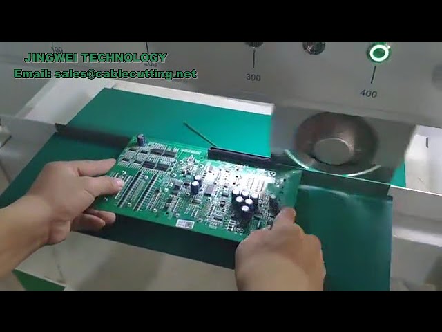 Máy Cắt V Tự Động Thông Minh Với Dao Cắt Di Động - Tối Ưu Sản Xuất